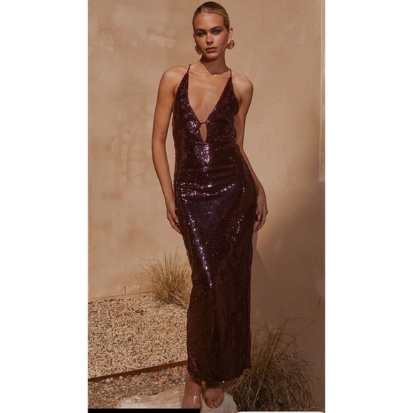 HADID LONG MIDI DRESS - MERLOT - Picture 8 of 10
